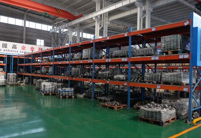 Pipeline product inspection equipment
